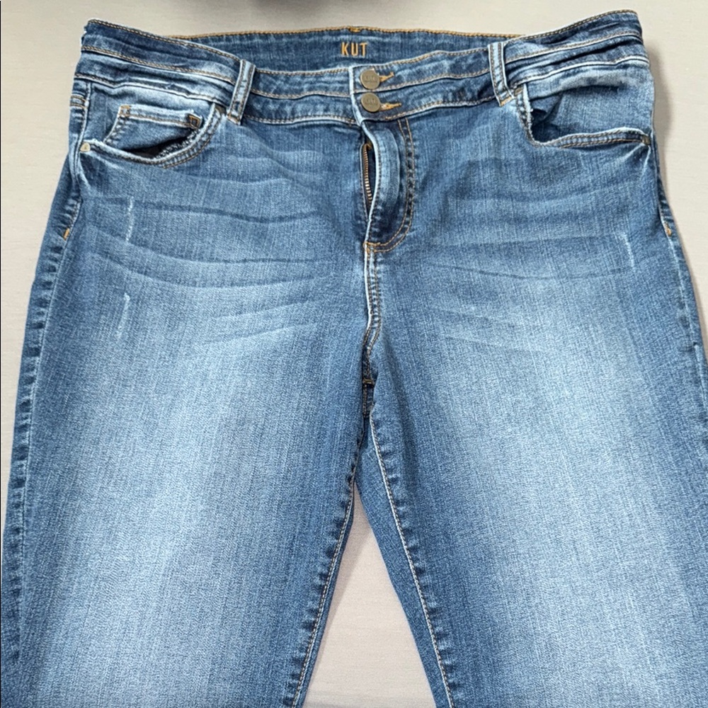 Kut from the Kloth Blue Skinny Jeans Classic Style